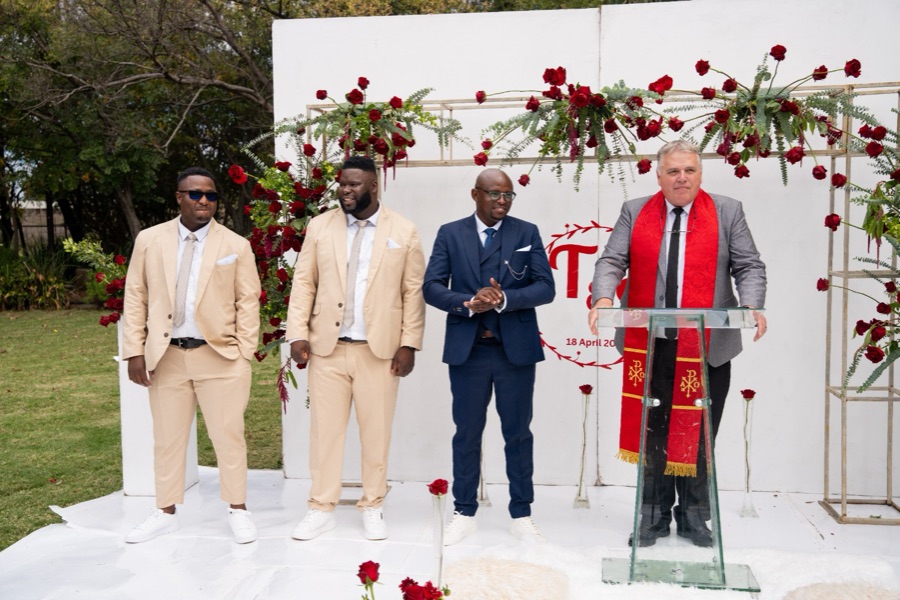 Wedding ceremony by Dr. Gerrit Rademeyer in Carolina